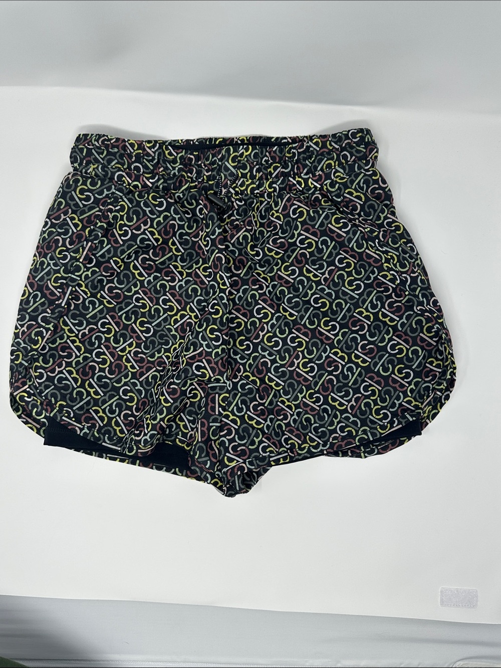Sweaty Betty Black Patterned Athletic Drawstring Shorts